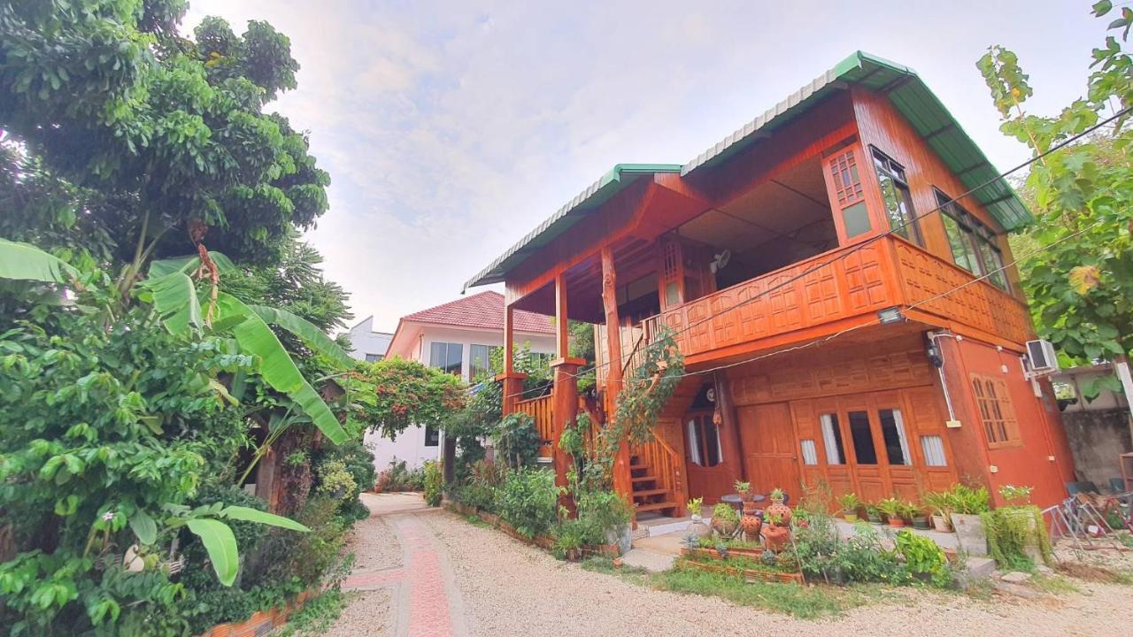 Kanecha'S Home Lampang Extérieur photo